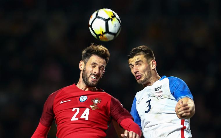 (VIDEO) Šta uradi golmane ? Nevjerovatan gaf američkog golmana
