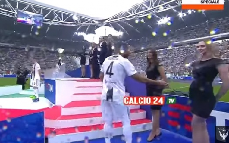 (VIDEO) Fudbaler Juventusa kandidat za ispalu godine