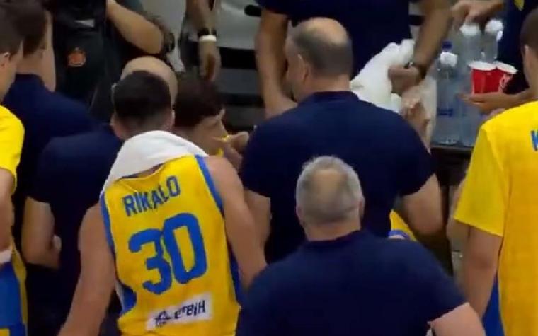Vujošević ponovo iznerviran: Pa, baci se na loptu čovječe!