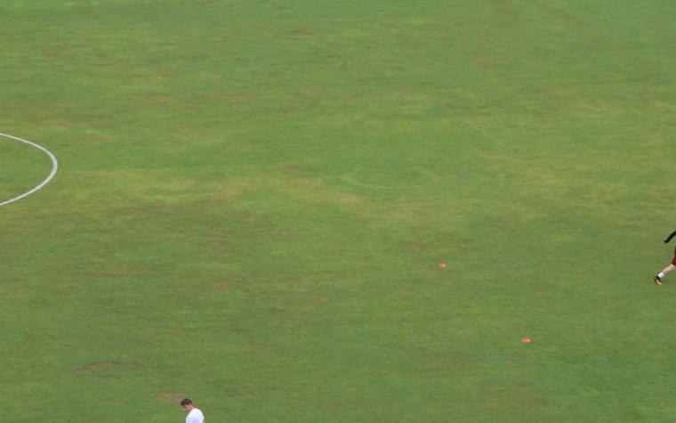 (FOTO) Teren stadiona Asim Ferhatović Hase u lošem stanju
