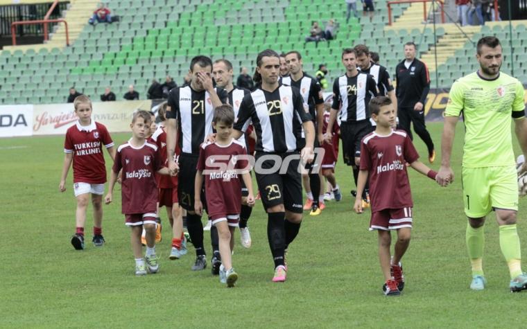 "Hakka" u svlačionici Koševa: Veliko slavlje fudbalera Metalleghea