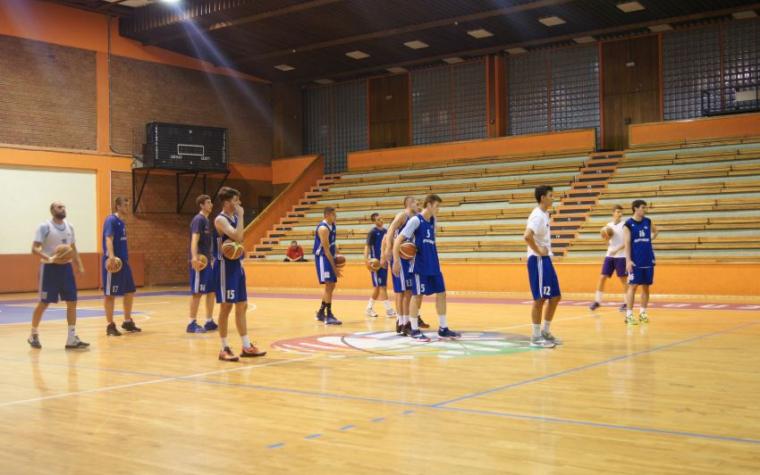 Sparsi krenuli sa pripremama, Trbić sa saradnicima održao prvi trening
