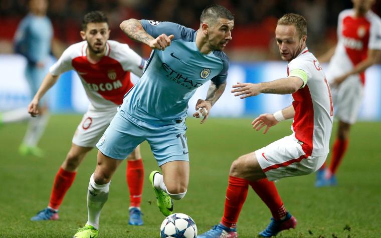 Kolarov se vraća u Rim, ali ne u Lazio?