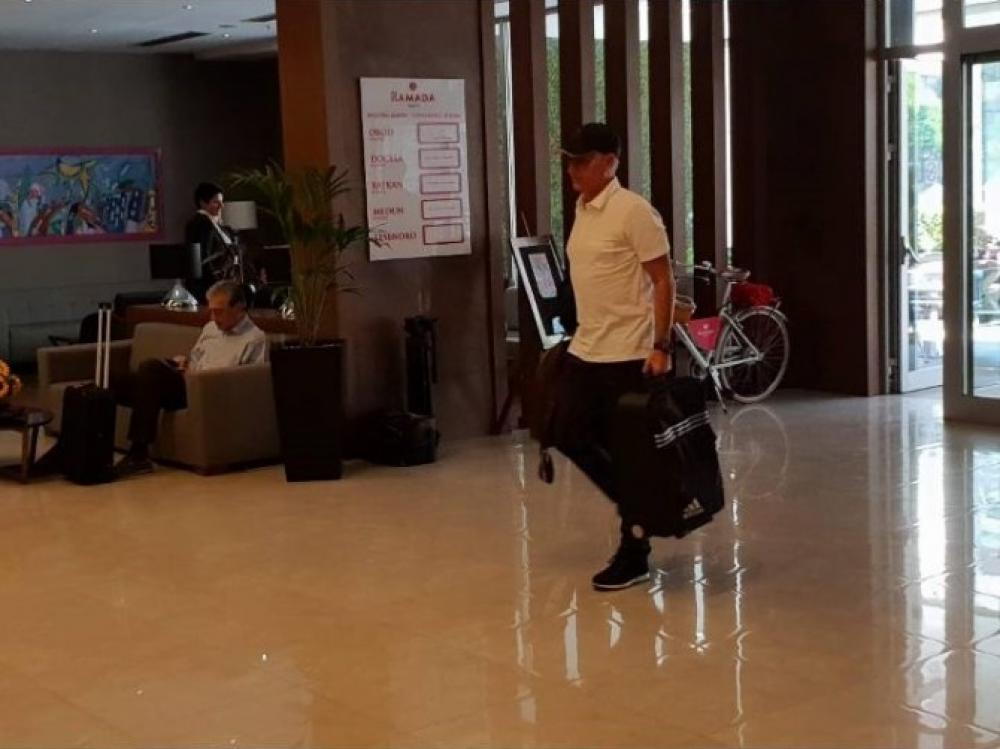 Mou.jpg - (FOTO) Jose Mourinho stigao u Podgoricu