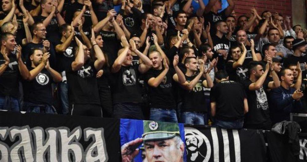 tokra.jpg - (FOTO) Bruka i sramota: Jeste li vidjeli šta su uradili navijači Partizana?