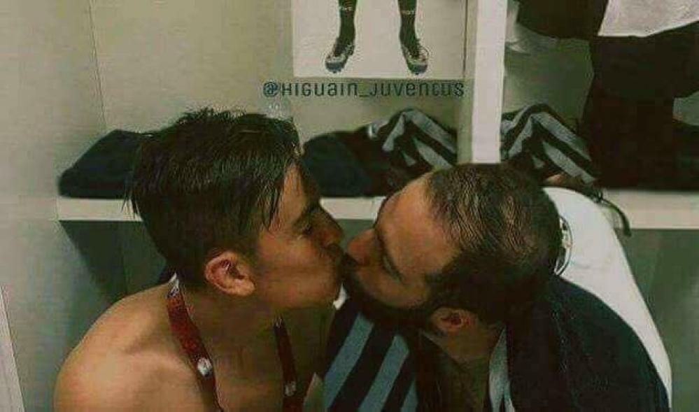 32545712_10155741380304200_7874926514079268864_n.jpg - (FOTO) Šok, tuga i nevjerica među navijačima Juventusa zbog Dybaline i Higuainove slike