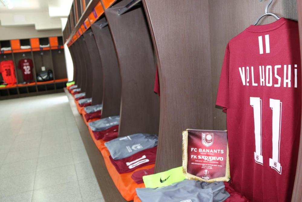 1.jpg - FK Sarajevo u novom dresu sa crnom trakom na gostovanju u Armeniji