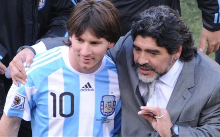 (FOTO) Nije mu lako: Znate li kako Maradona posmatra utakmicu između Argentine i Hrvatske?